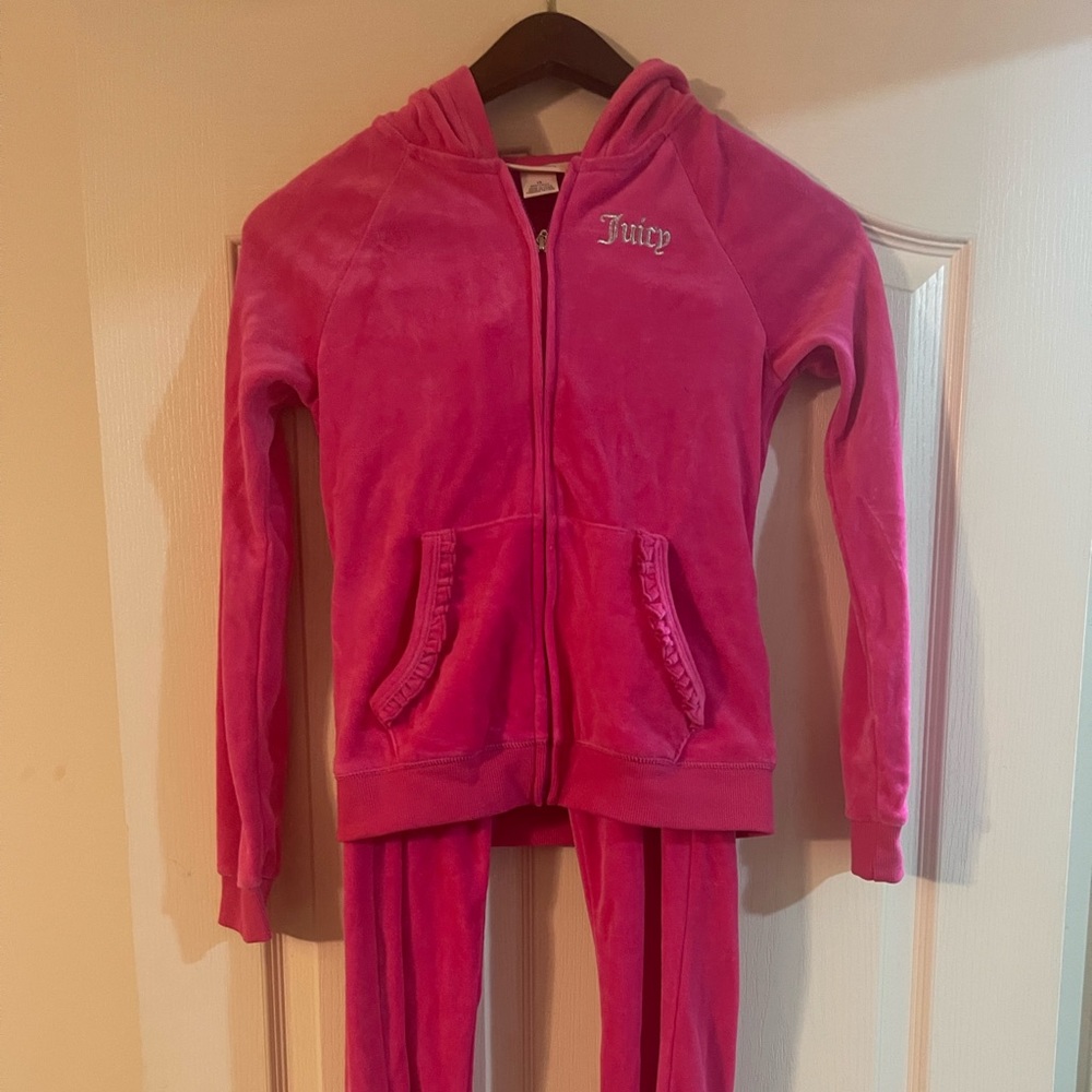 Girls juicy couture sweatsuit